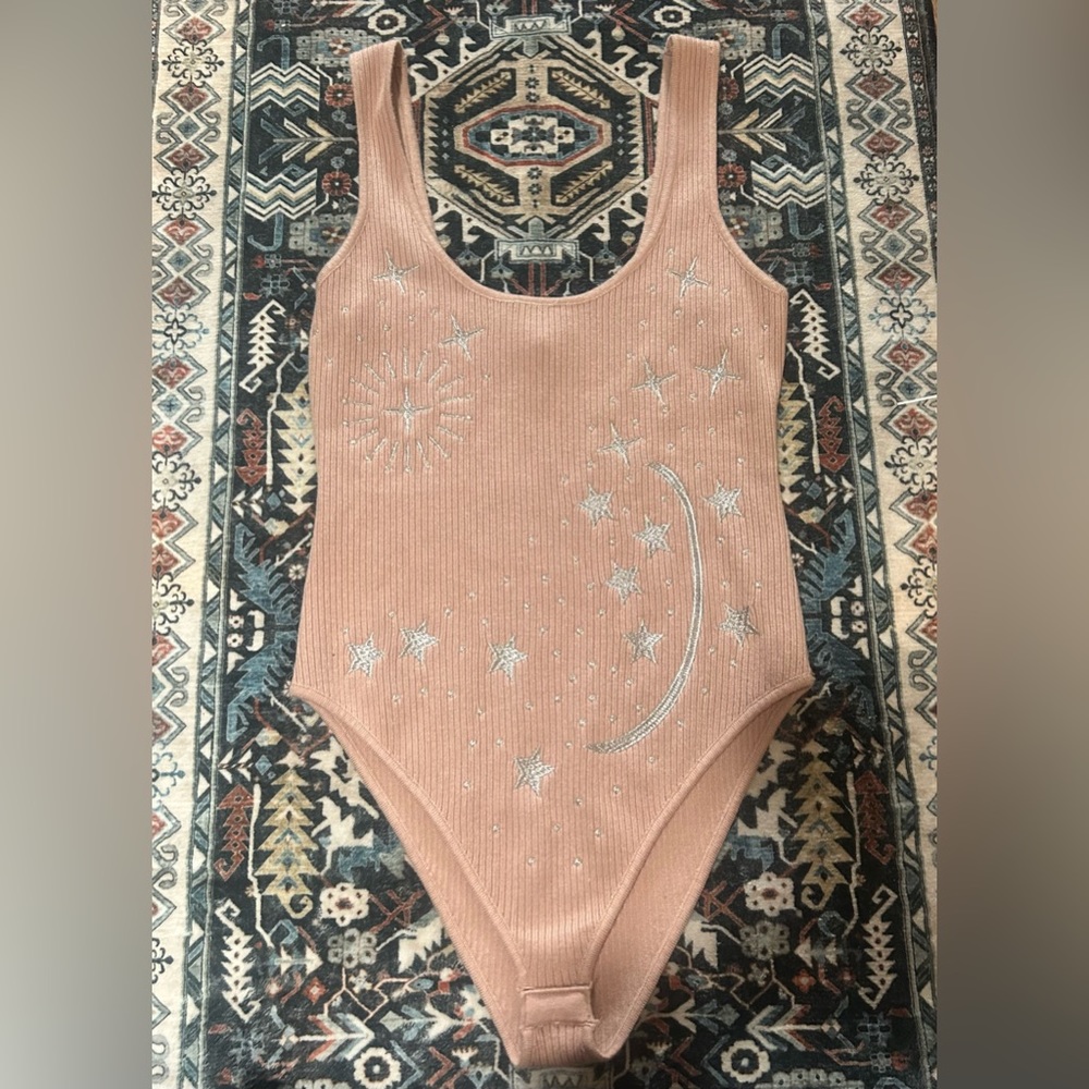 NWOT Silver Stars embroidered peach sweater bodysuit